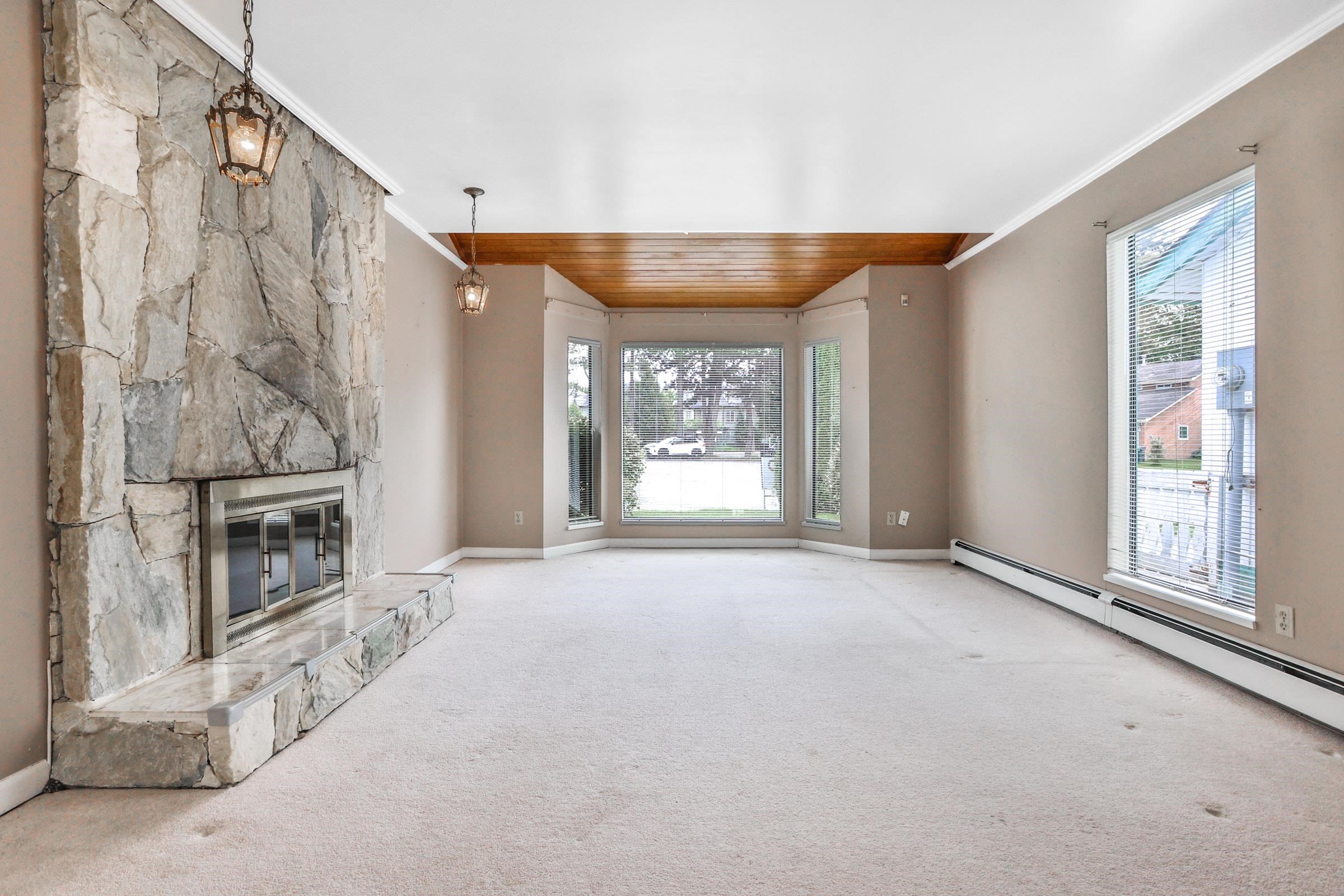 9811 Gilbert Crescent, Richmond, British Columbia  V7E 1H7 - Photo 1 - R3028510